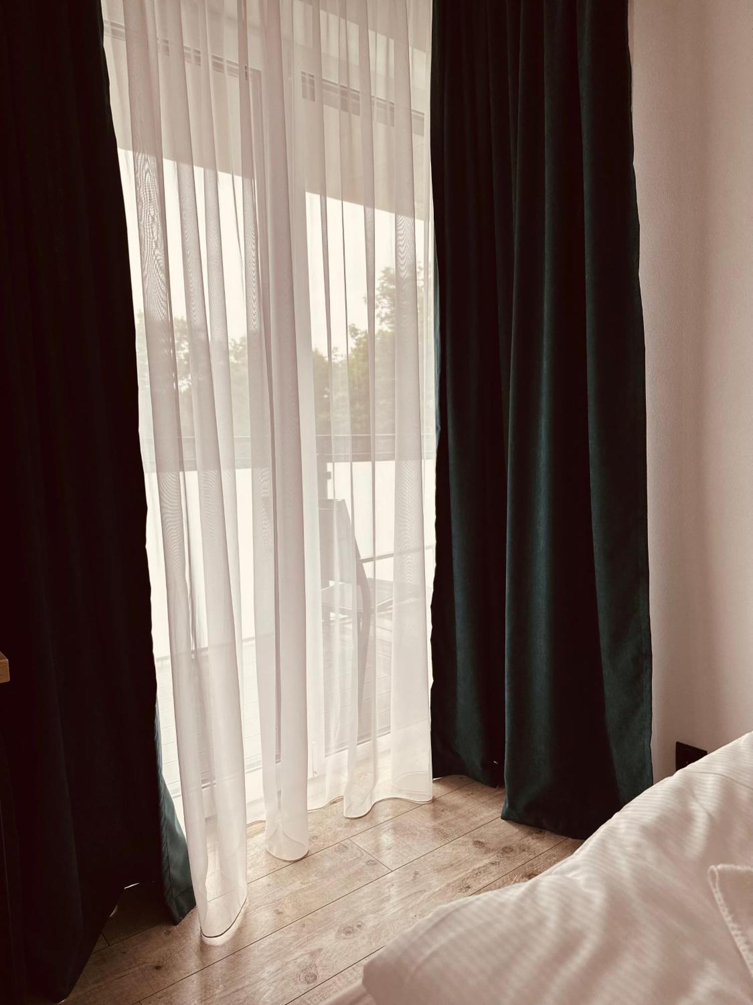 רבאל Holiday Siesta Pensjonat, Domki מראה חיצוני תמונה